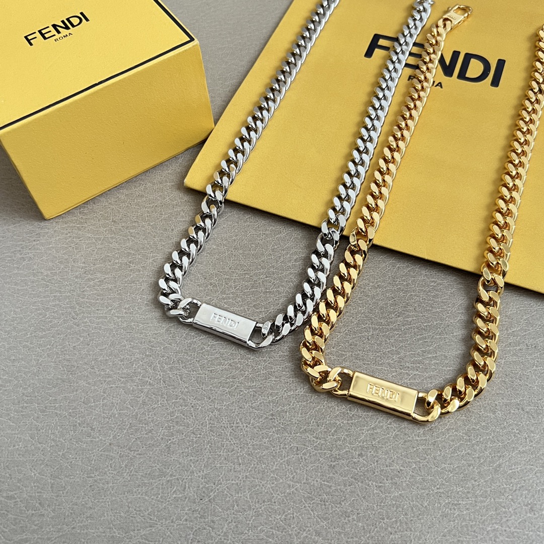 Fendi Logo Engraved Cuban Chain necklace Gold-tone metal also available in silver-tone metal no gemstones 45cm
