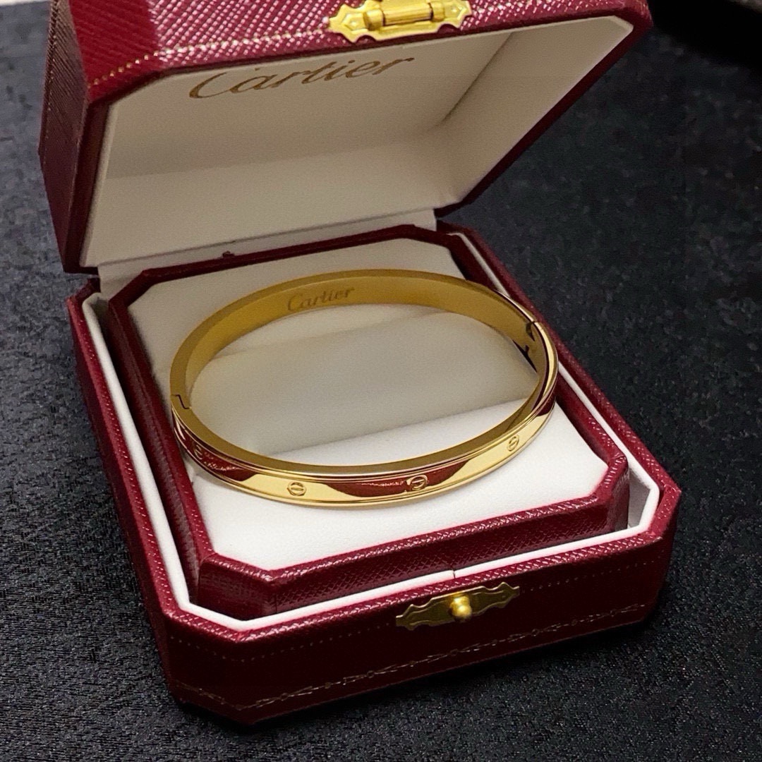 Cartier Love bracelet 18k yellow gold 18k white gold no gemstones 17