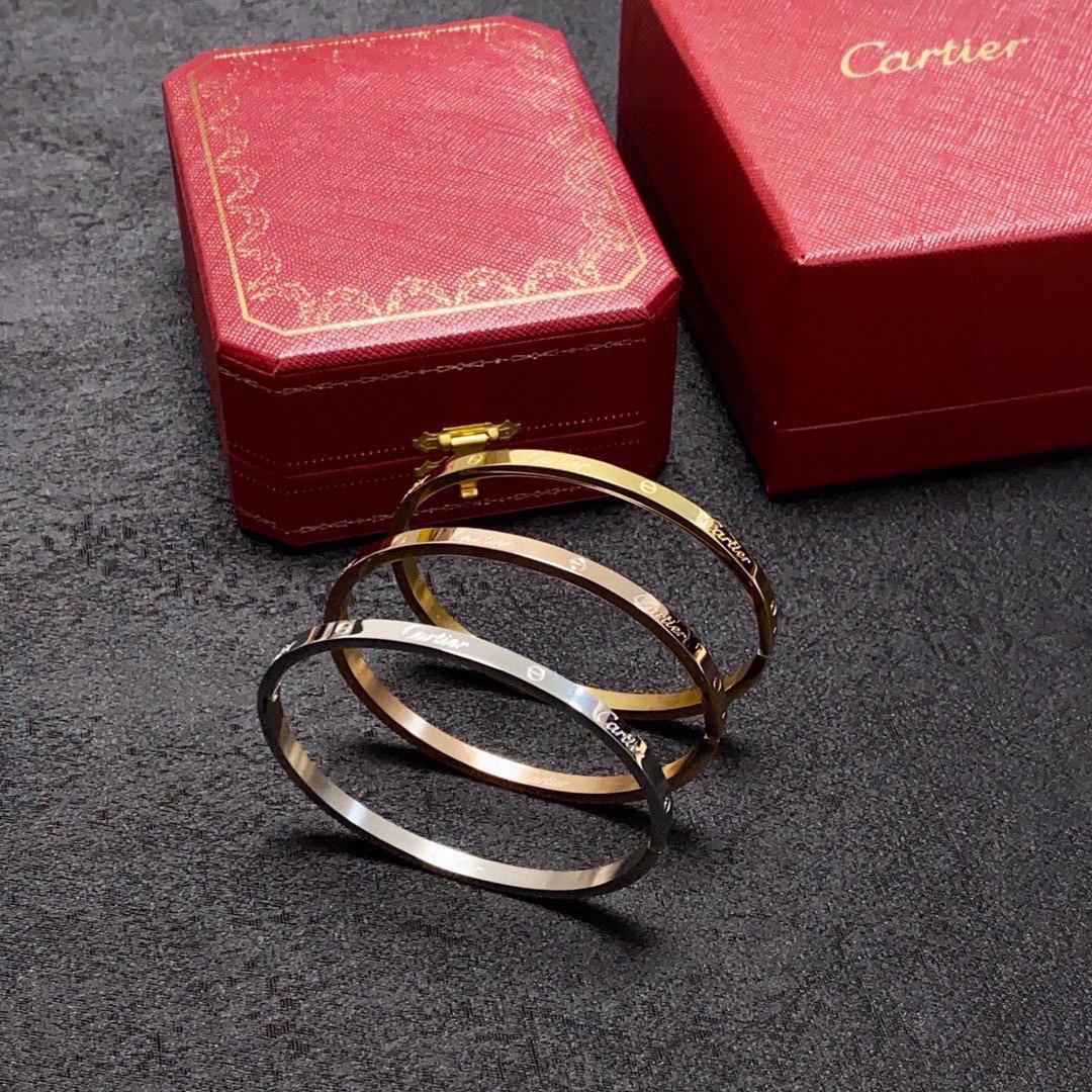 Cartier Love bracelet 18k yellow gold 18k rose gold 18k white gold no gemstones 17