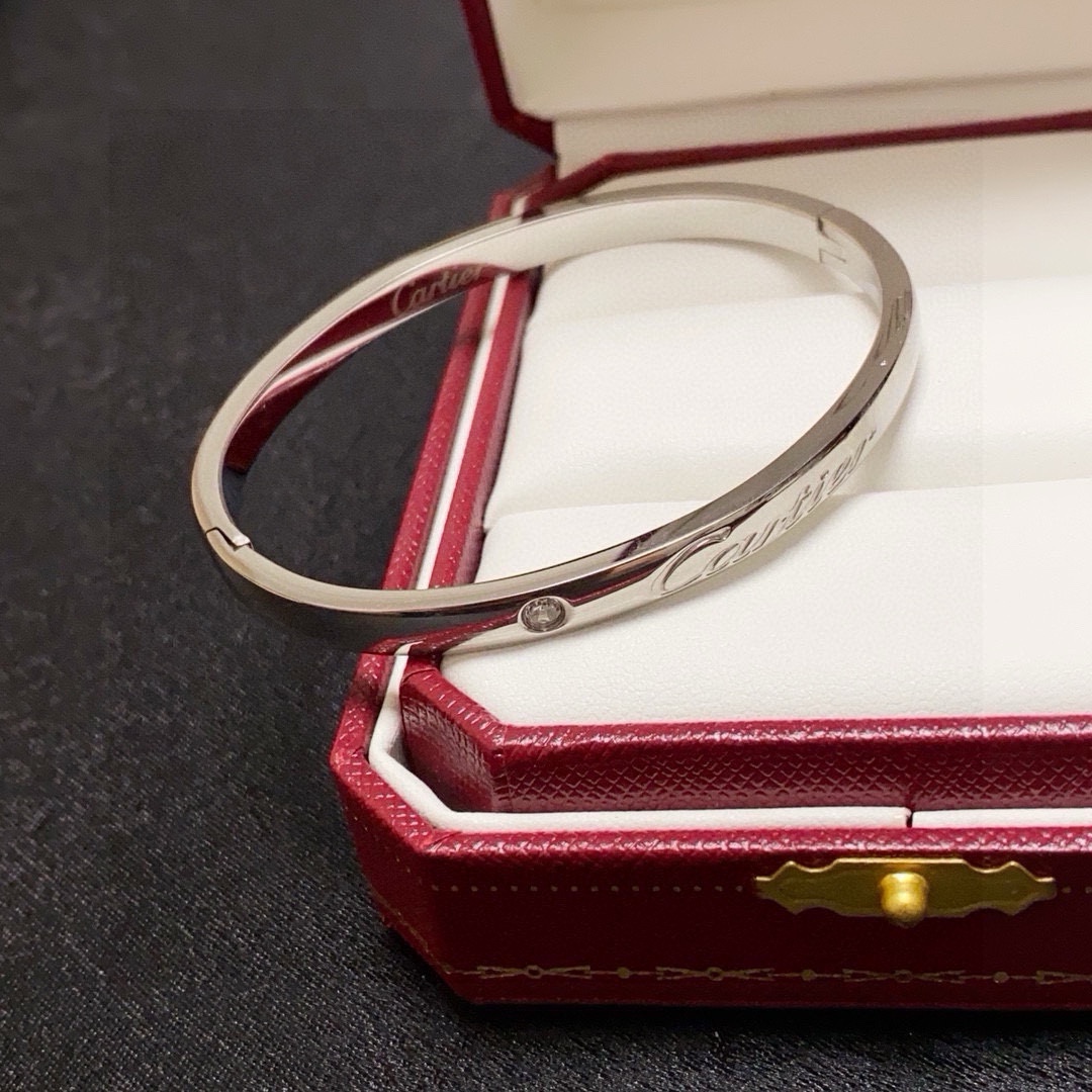 Cartier C de Cartier Signature Bangle bracelet 18k white gold 18k yellow gold 18k rose gold clear diamond 17