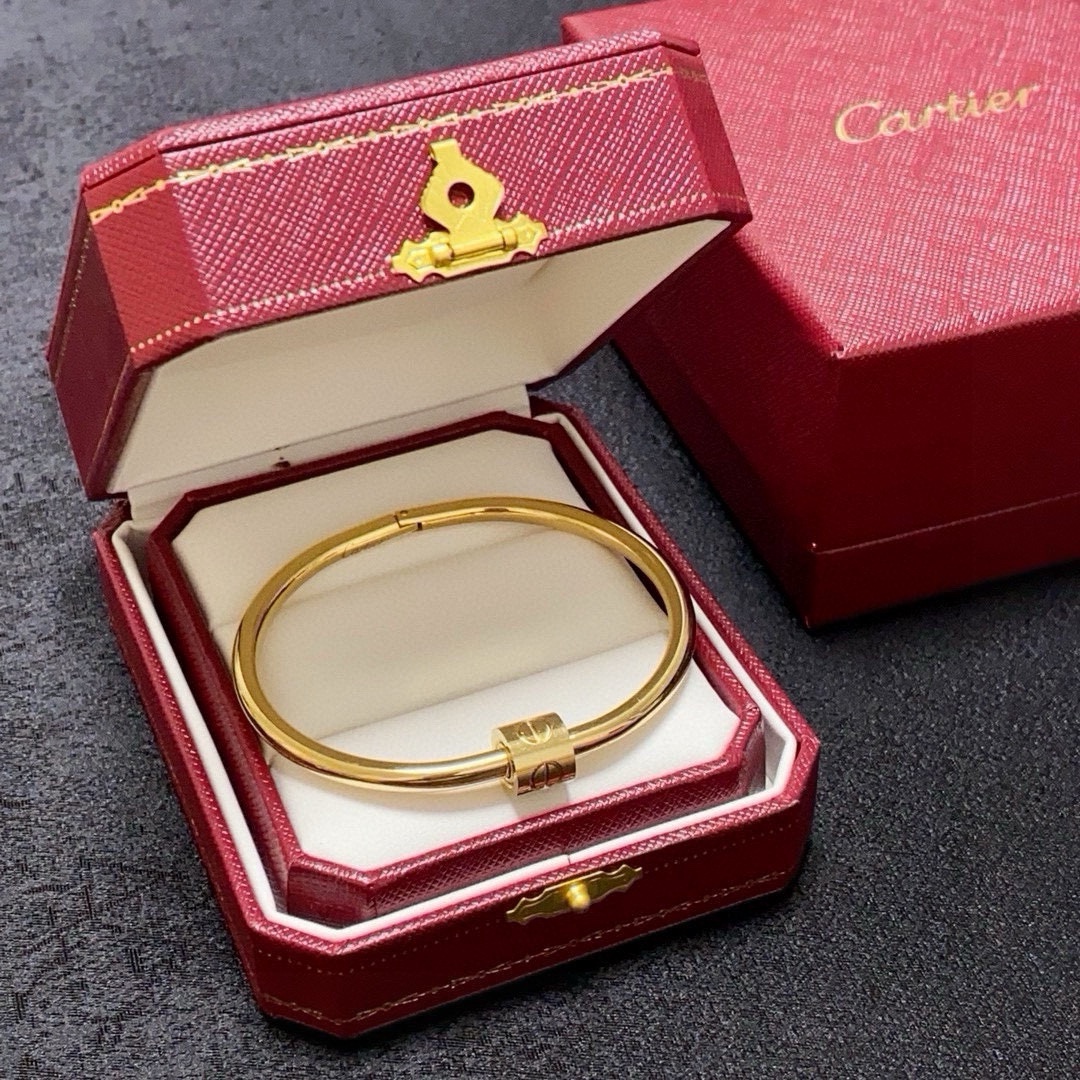Cartier Love Bangle bracelet 18k gold 18k white gold no gemstones 17