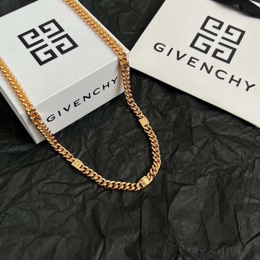 Luxury necklace