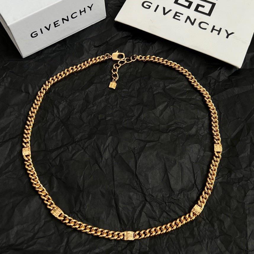 Luxury necklace