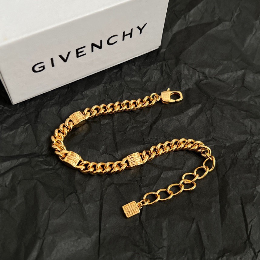Luxury necklace