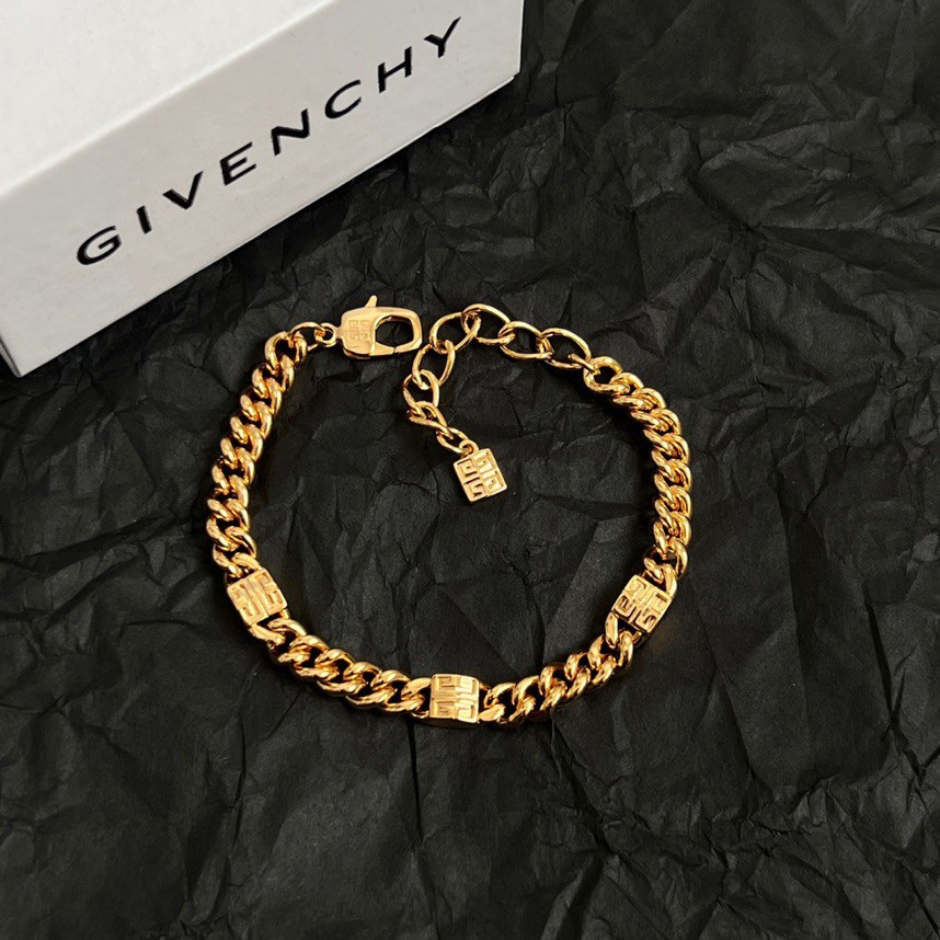 Luxury necklace