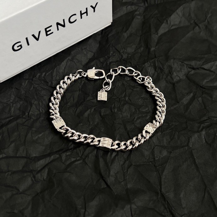 Luxury necklace
