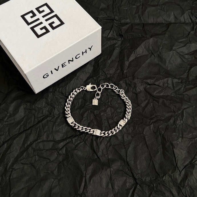 Luxury necklace