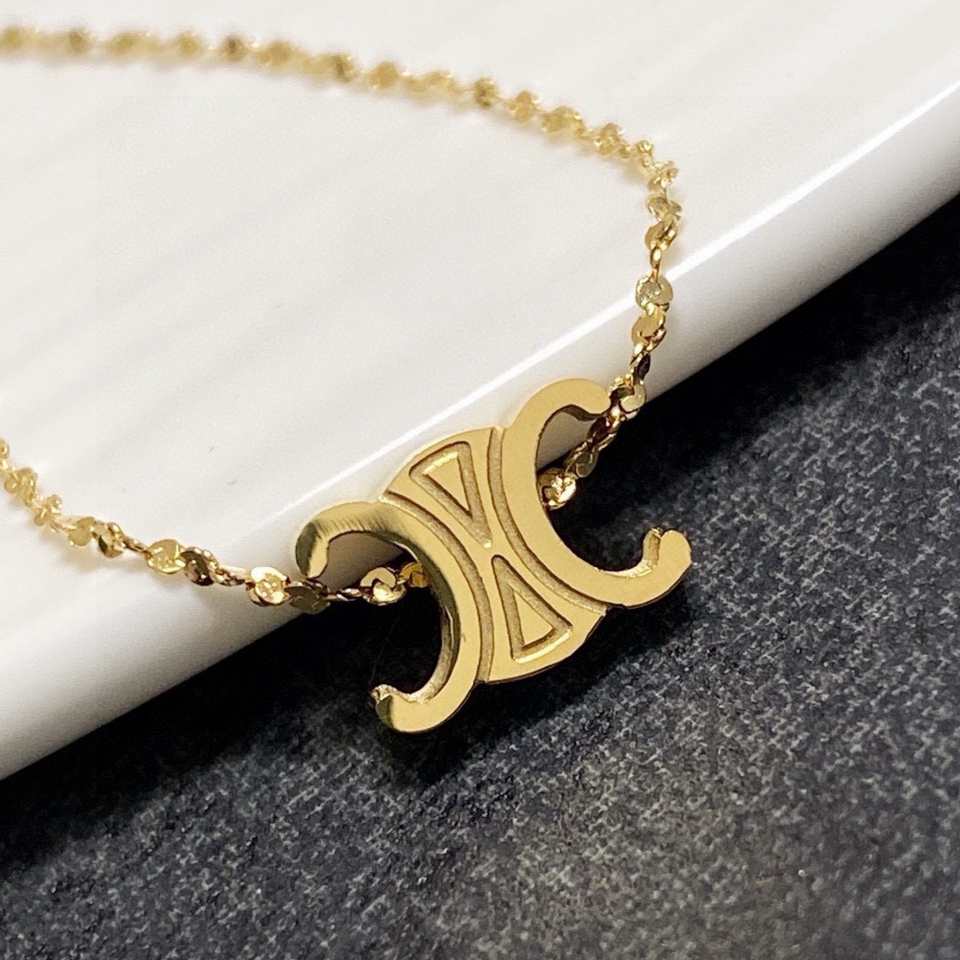Celine Triomphe Skeleton Chic necklace 14K gold 40cm