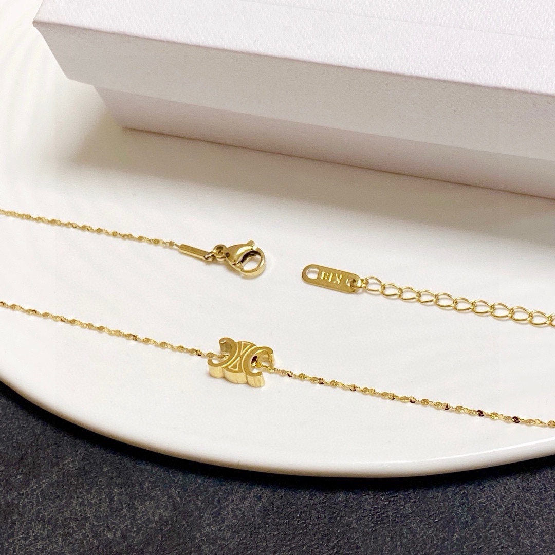Celine Triomphe Skeleton Chic necklace 14K gold 40cm