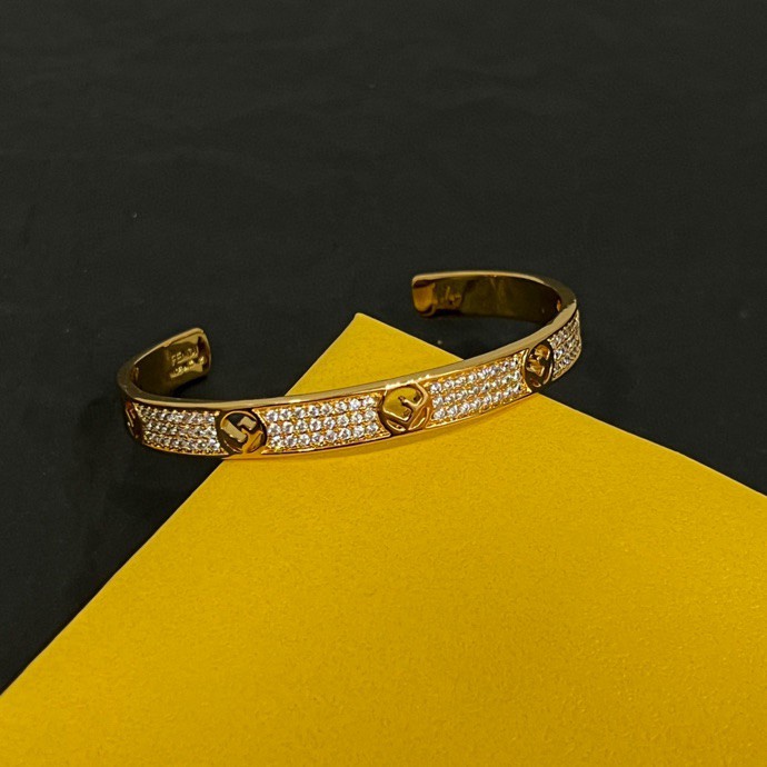 Fendi F is Fendi bracelet gold-tone metal with clear pave crystals 17cm