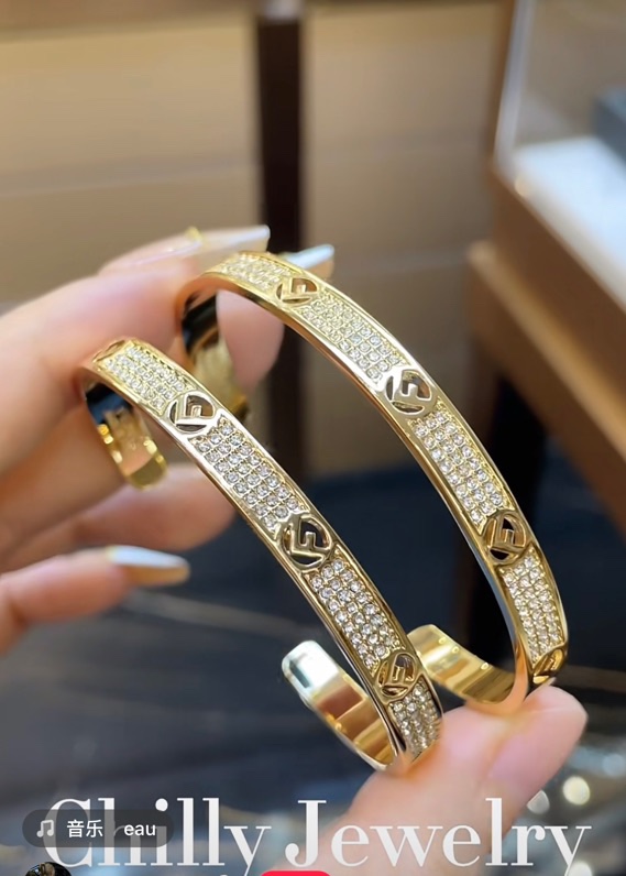Fendi F is Fendi bracelet gold-tone metal with clear pave crystals 17cm