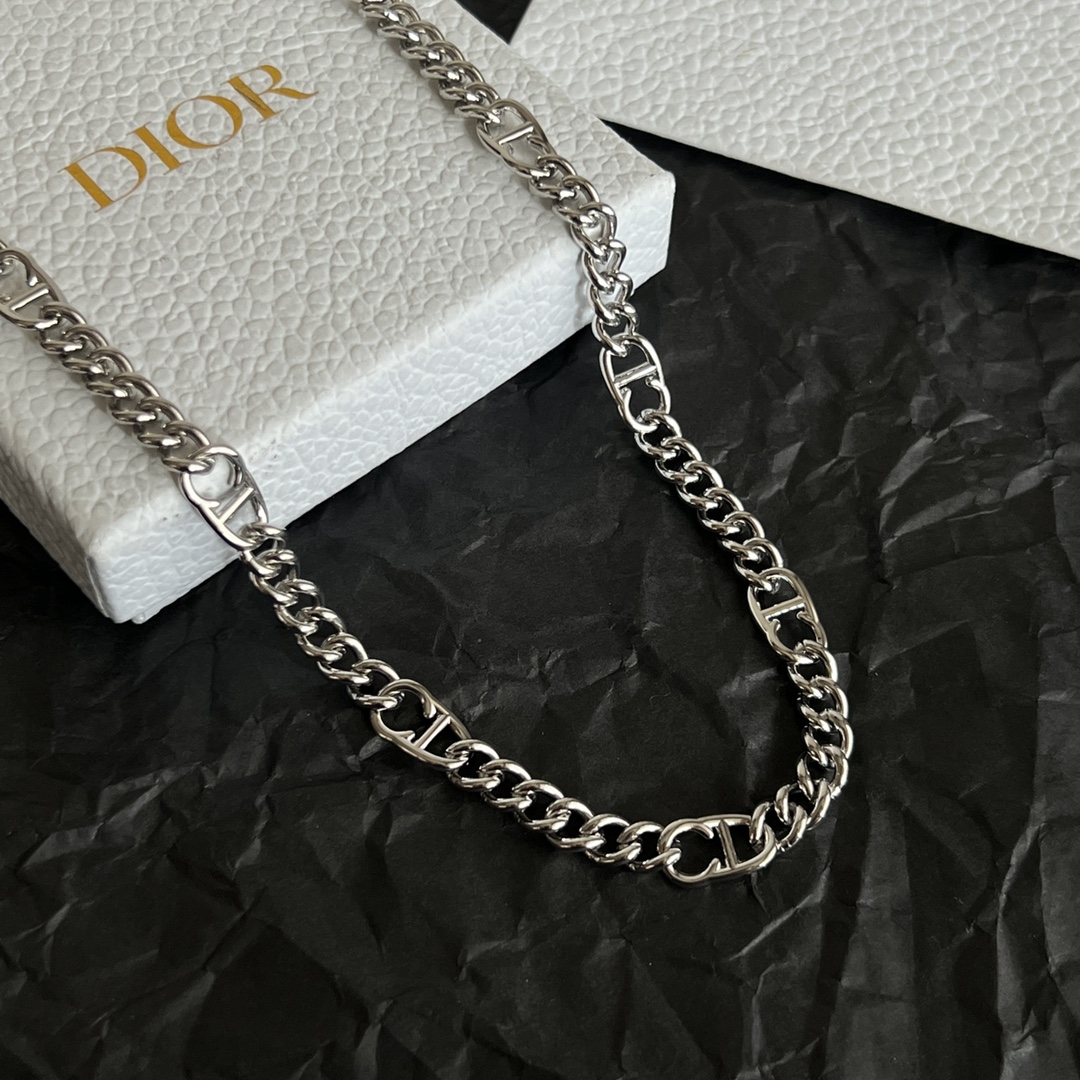 Dior CD Icon Curb Chain necklace silver-toned metal 50cm with 5cm extender