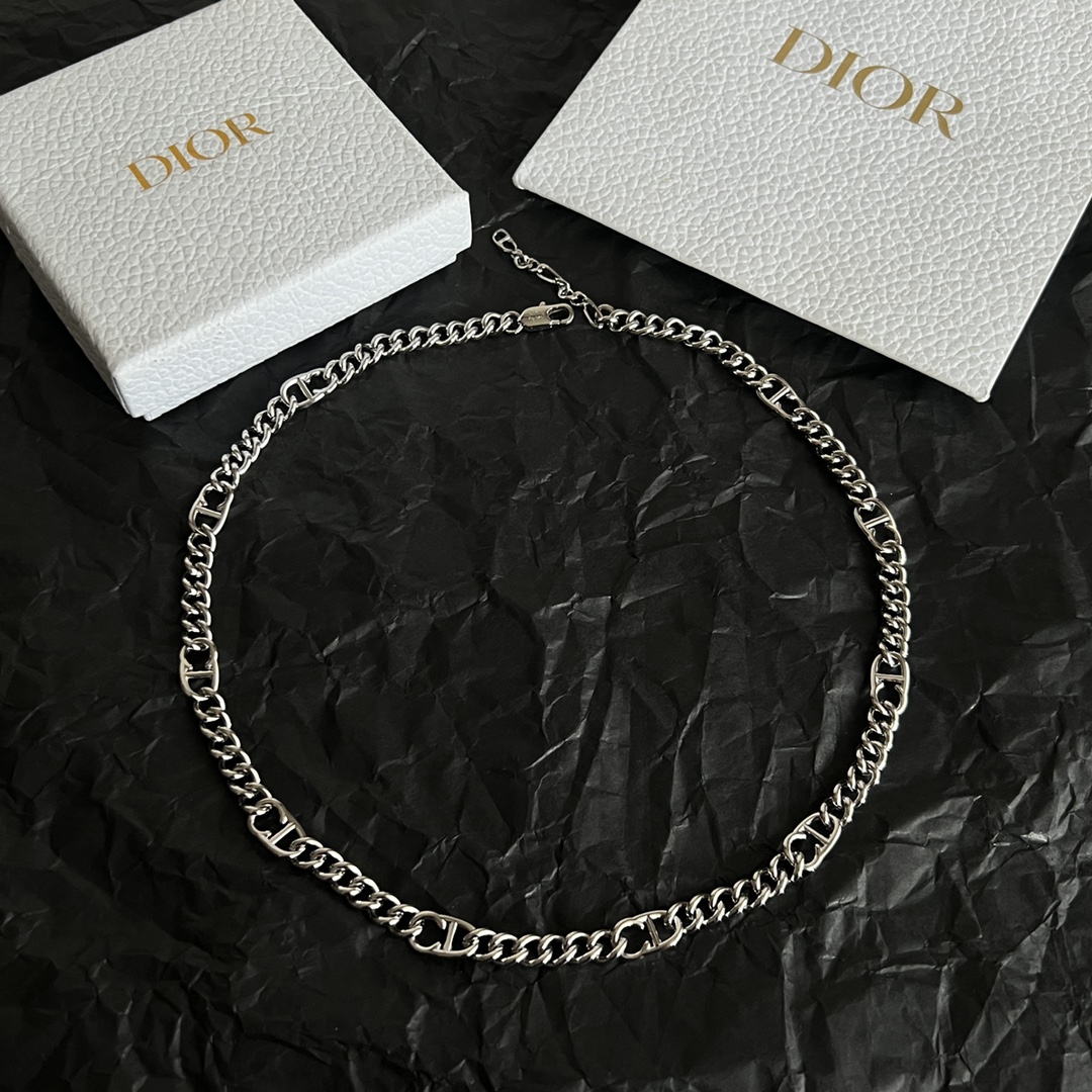 Dior CD Icon Curb Chain necklace silver-toned metal 50cm with 5cm extender
