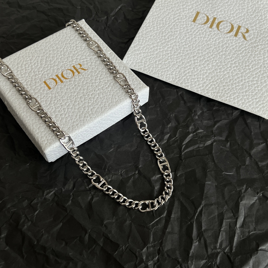 Dior CD Icon Curb Chain necklace silver-toned metal 50cm with 5cm extender