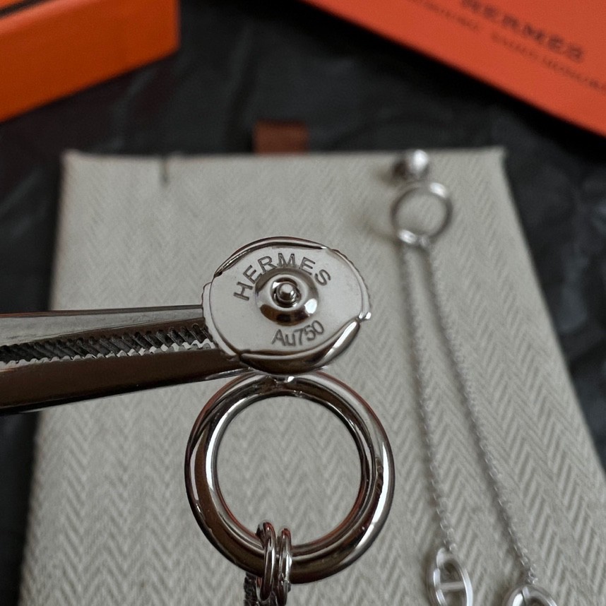 Orecchini Hermes Farandole metallo argentato senza pietre preziose lunghezza goccia 4 cm