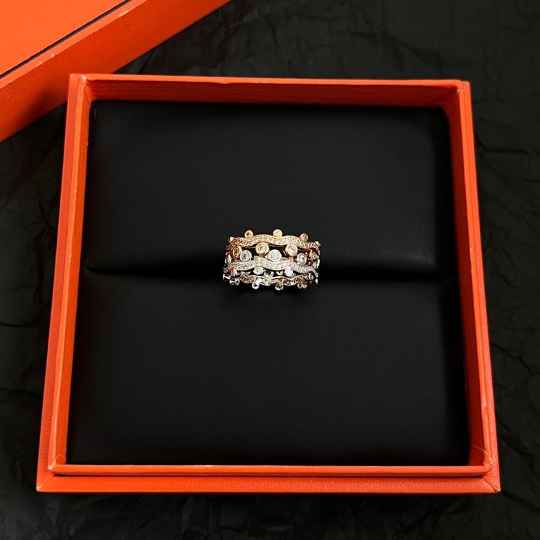 Anel Hermes Chaine d Ancre Punk em ouro rosa 18k com diamante transparente UE 52