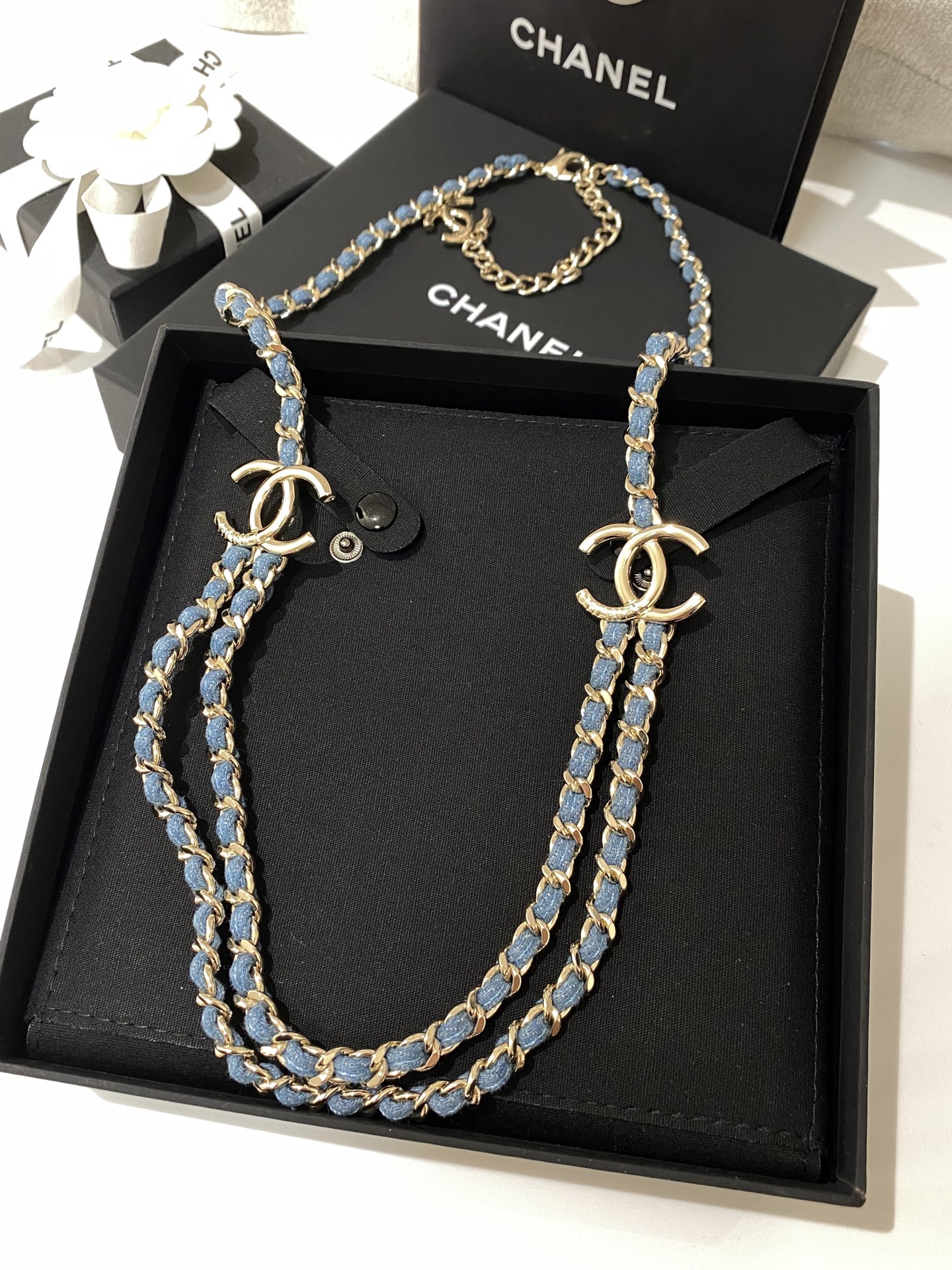 Chanel CC Denim Woven Chain Double Layer Necklace necklace Light gold tone metal light blue denim woven chain 80cm with 5cm extender