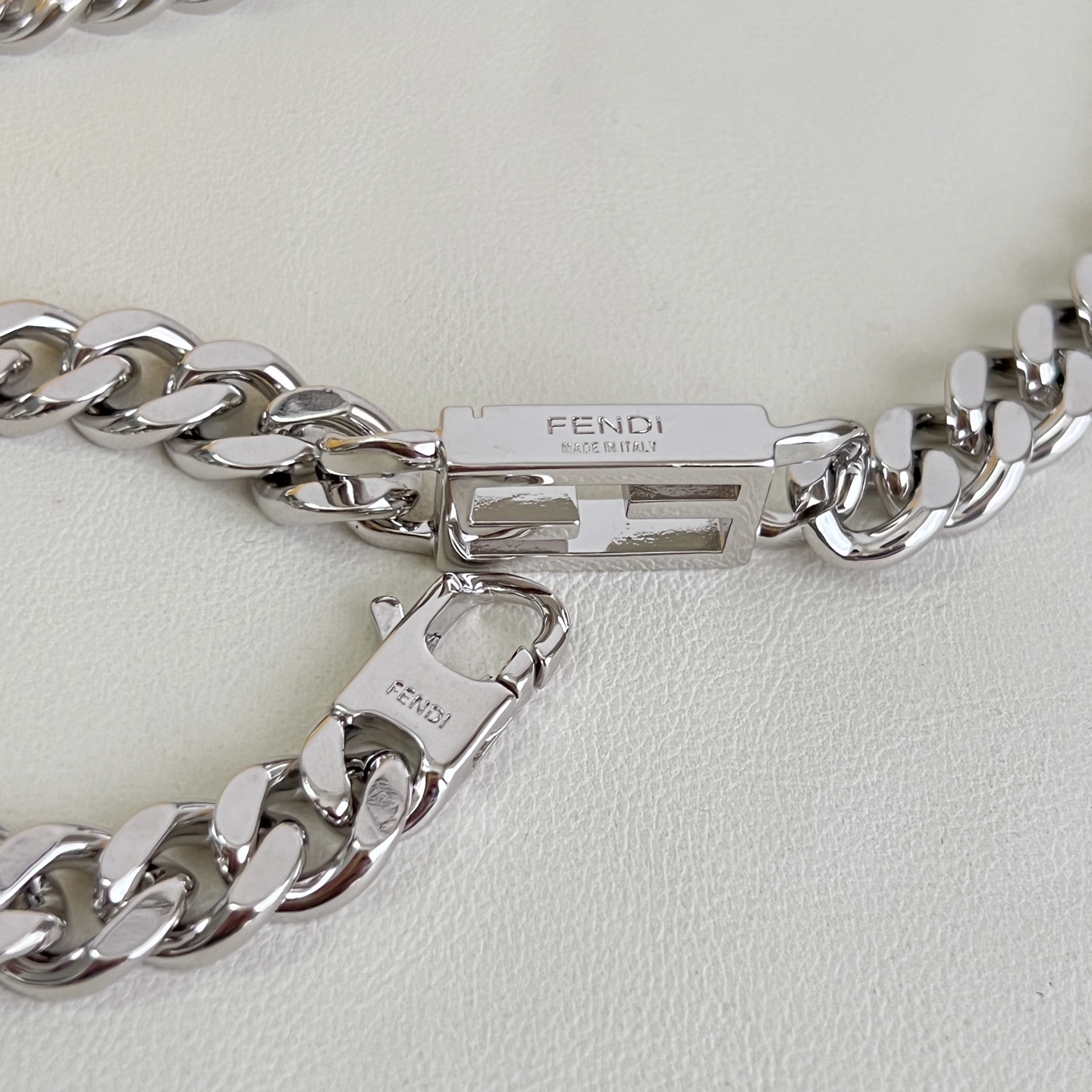 Fendi FF Logo Curb Chain necklace Silver-toned metal no accent stones 45cm
