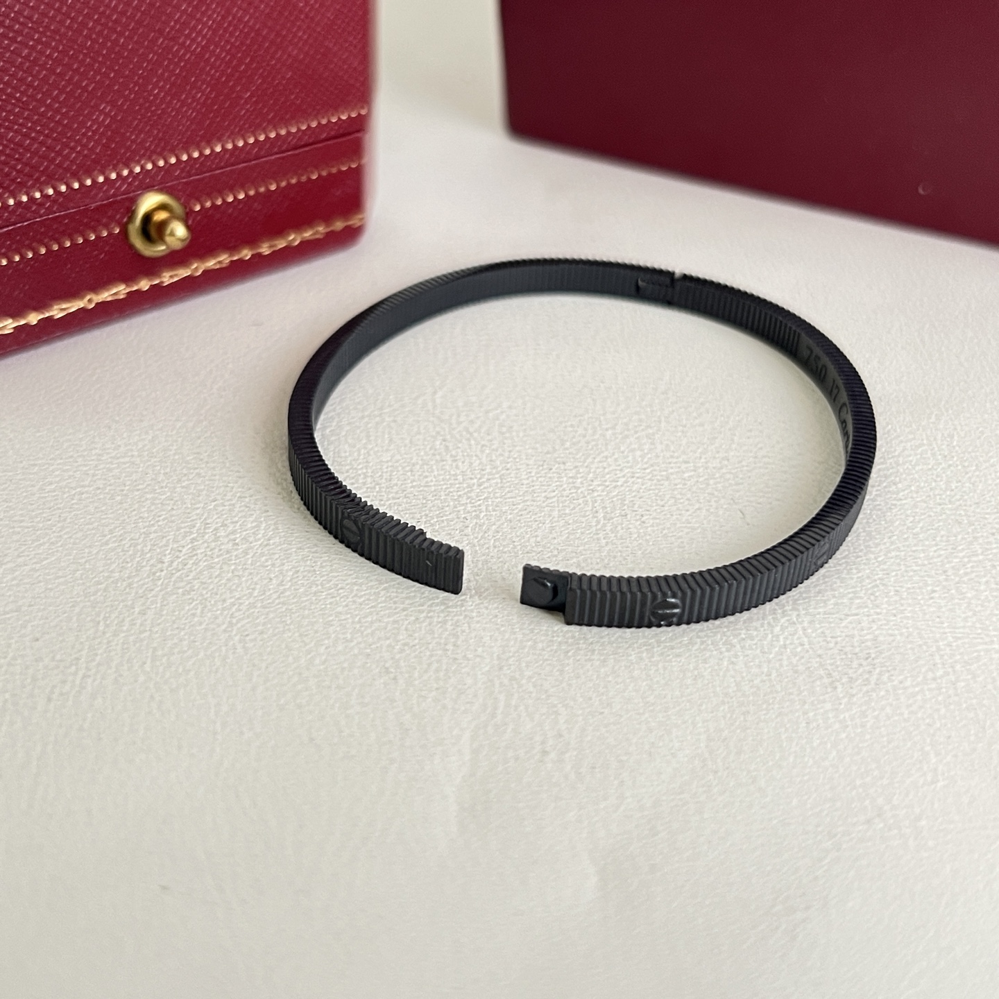 Cartier Love bracelet Black Yellow Gold Rose Gold 17