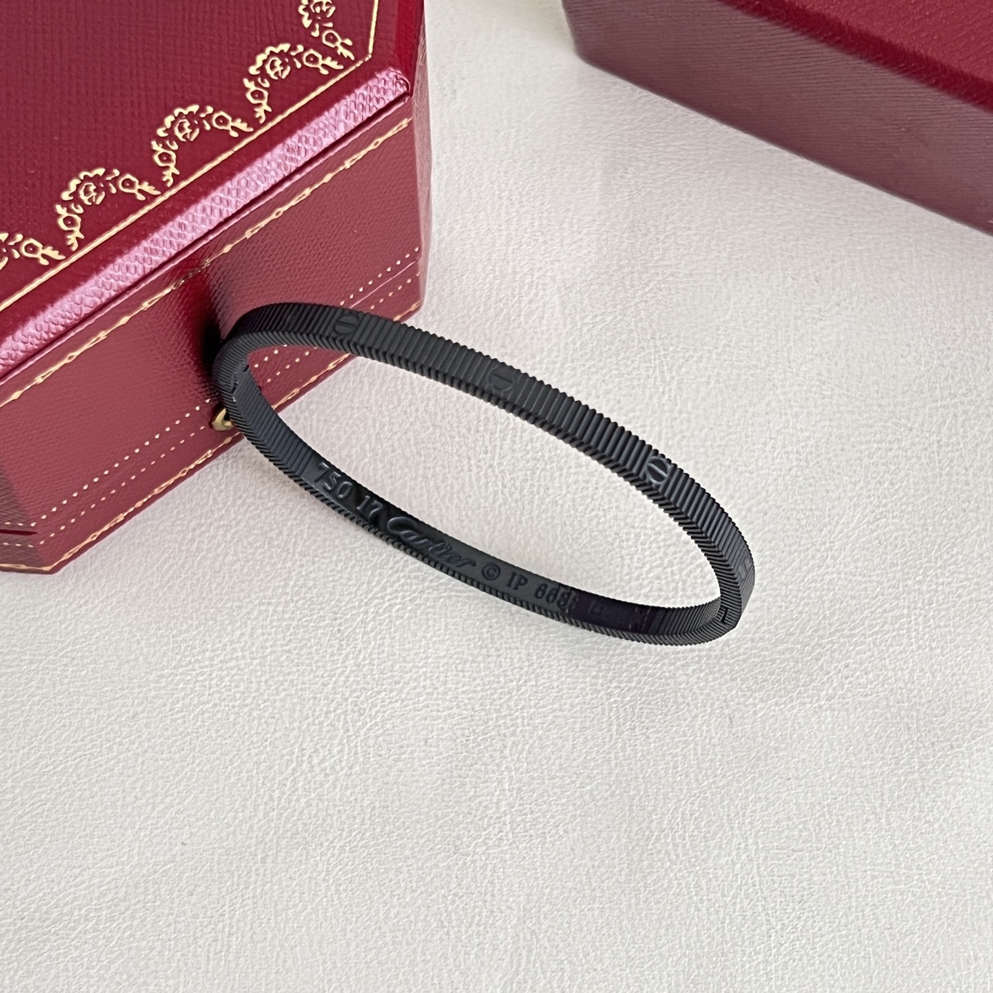 Cartier Love bracelet Black Yellow Gold Rose Gold 17