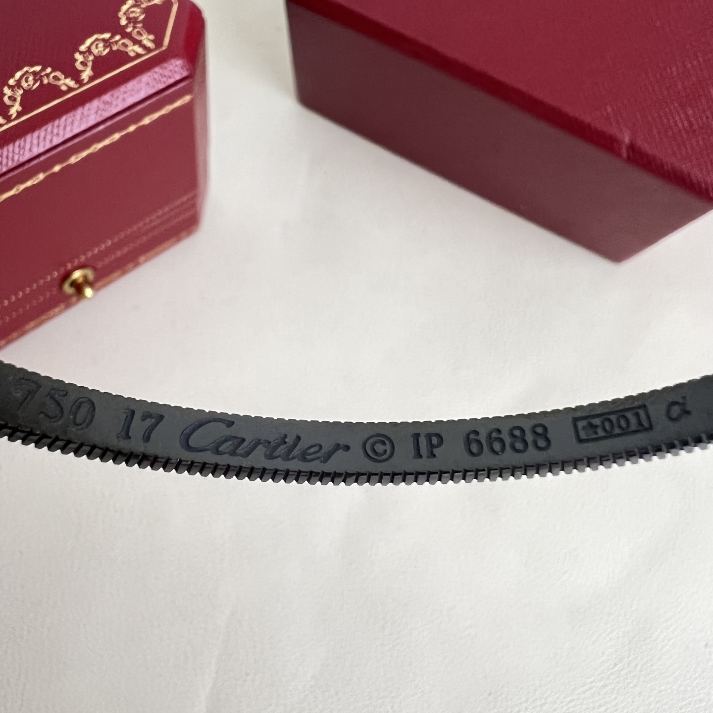 Cartier Love bracelet Black Yellow Gold Rose Gold 17