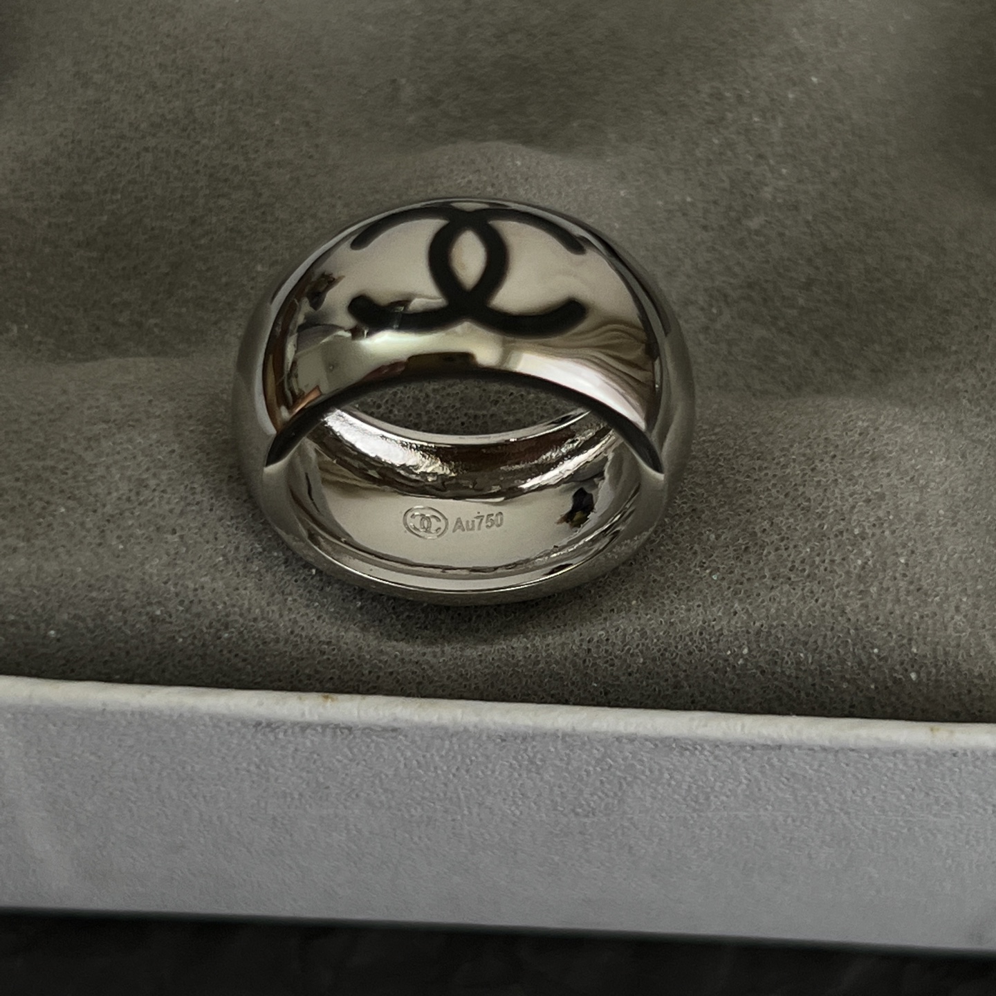 Chanel CC Logo Dome Ring ring Silver-tone metal with black enamel CC logo US 7