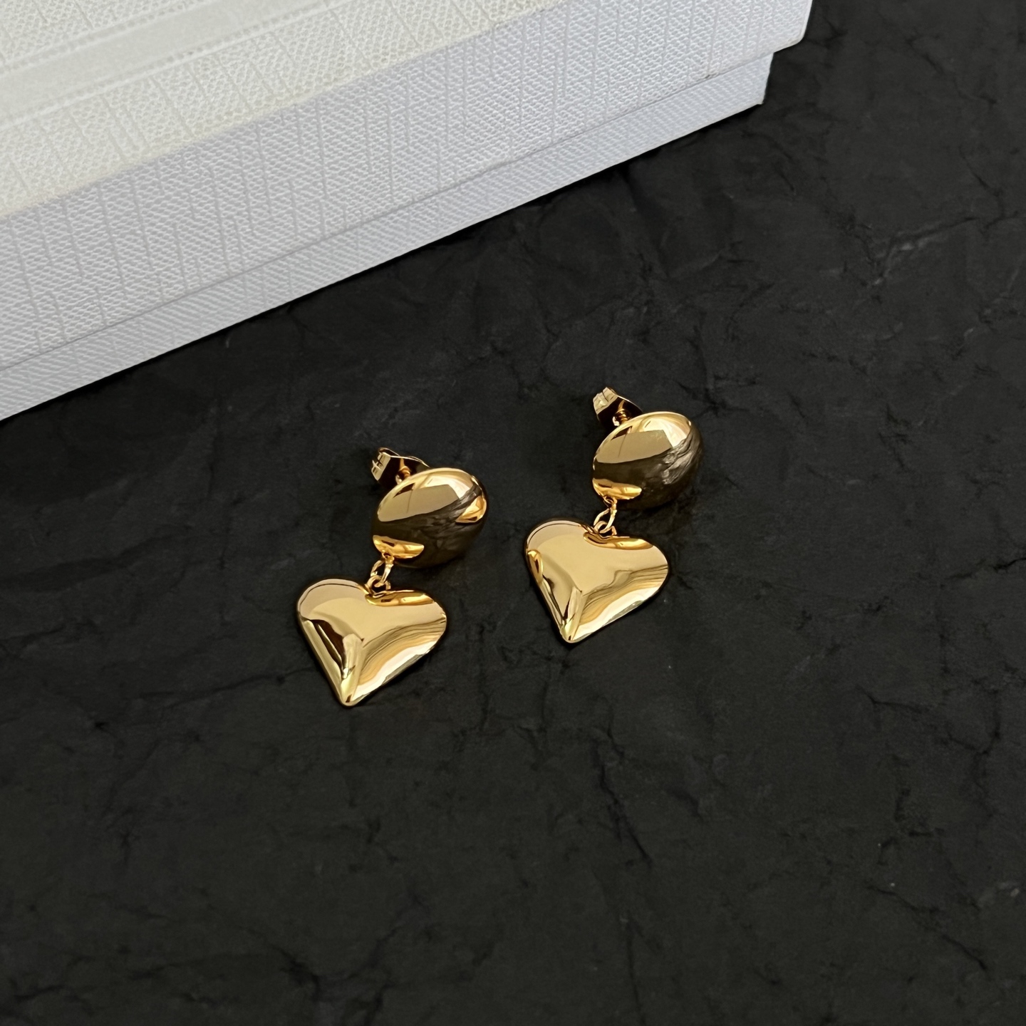 Celine Heart Drop Earrings earrings Polished gold-tone metal no gemstones 3cm drop length
