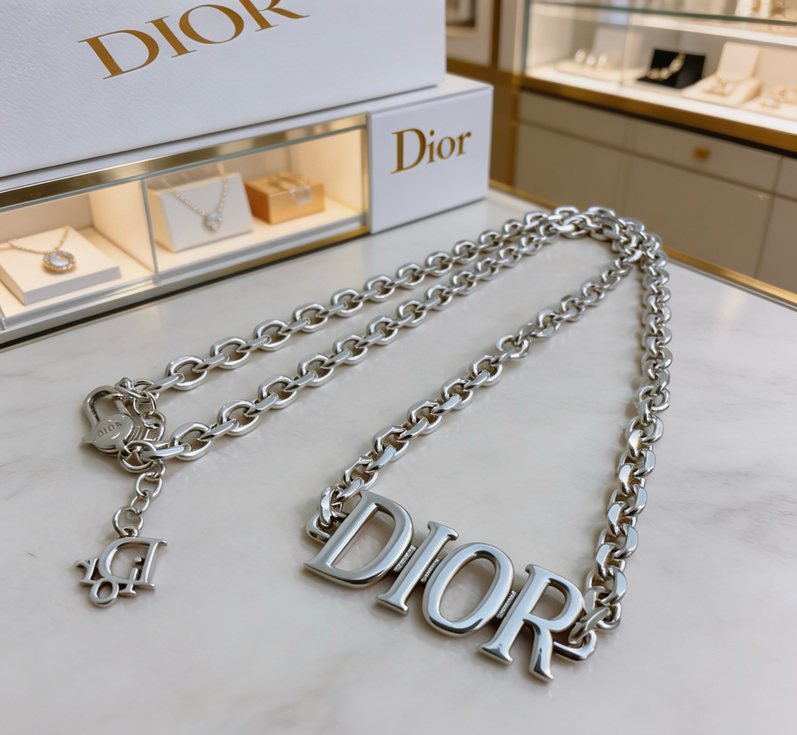 Dior Dio r evolution Logo Chain Necklace necklace Silver-toned metal no accent stones 50cm