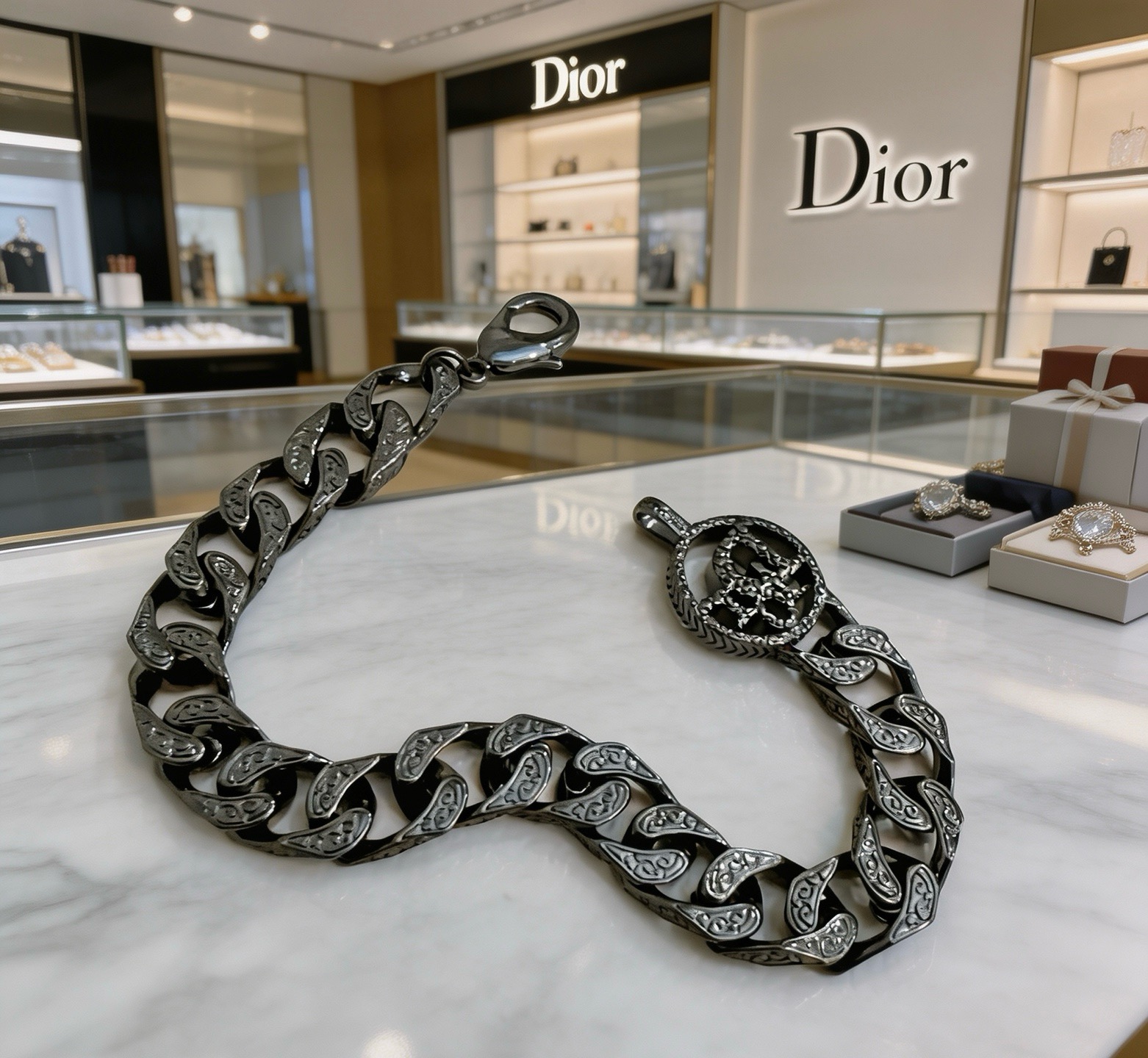 Dior CD Logo Engraved Curb Chain Bracelet bracelet Gunmetal black ruthenium-finish metal with engraved detailing 19cm