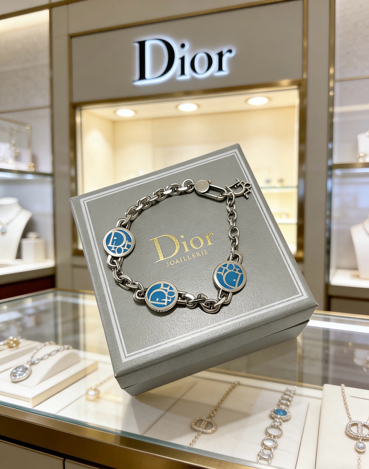 Dior Dior Logo Medallion Chain Bracelet bracelet Silver-tone metal with blue enamel logo medallions 18cm