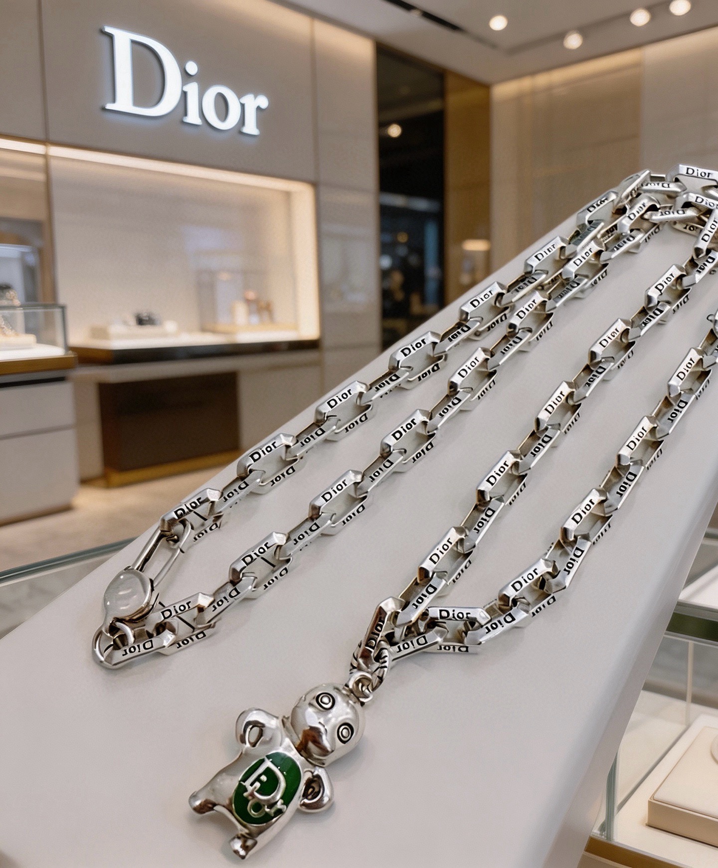 Dior Dior x Kenny Scharf Character Pendant Chain necklace Silver-toned metal with green enamel accent 60cm