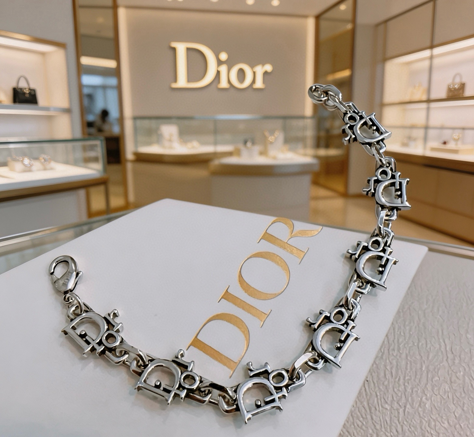 Dior Dio r evolution Logo Chain Bracelet bracelet Silver-toned metal no accent stones 19cm