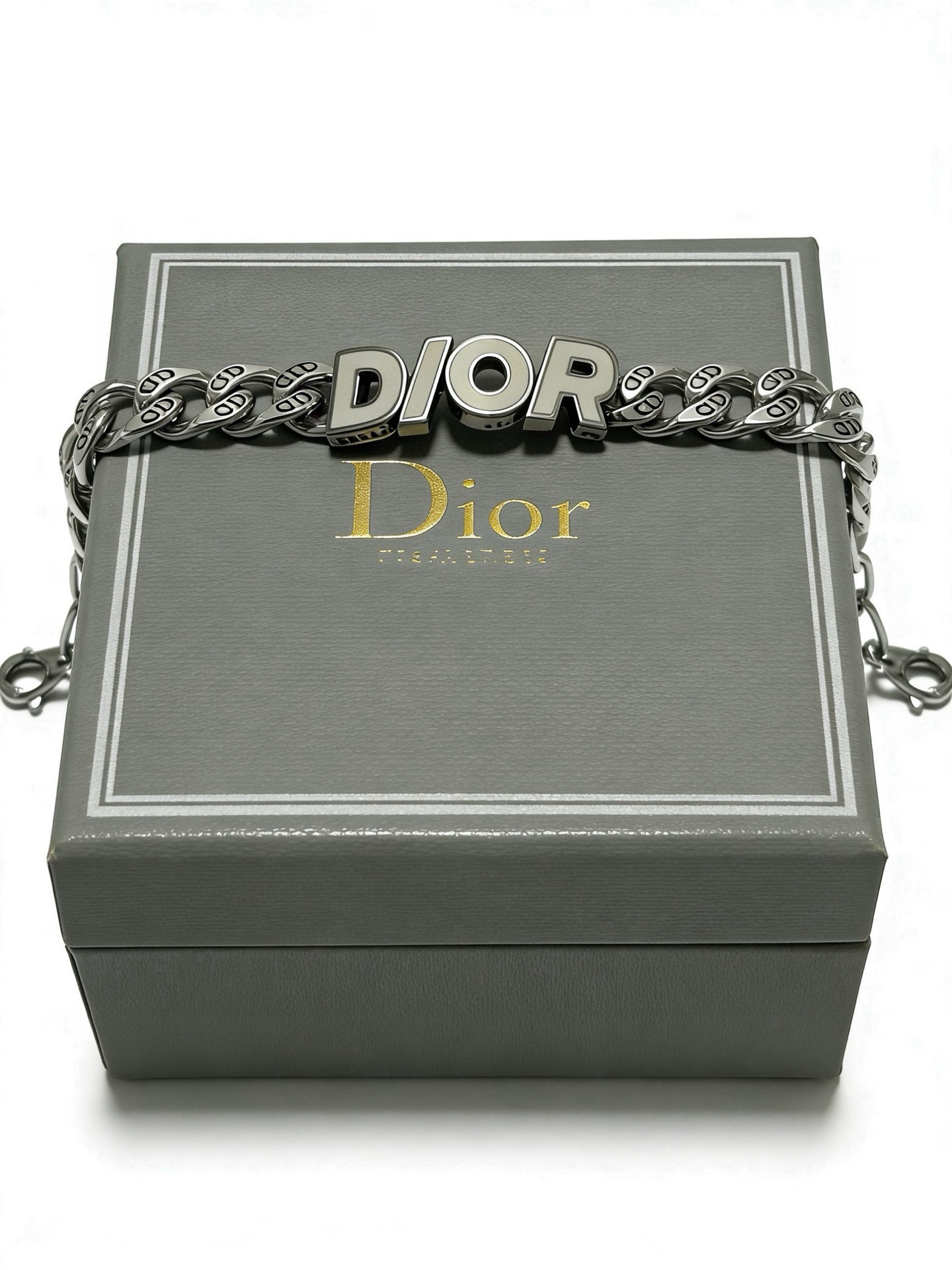 Dior CD Icon Dior Lettering Curb Chain Bracelet bracelet Antique silver-tone metal with light gray enamel lettering 21cm