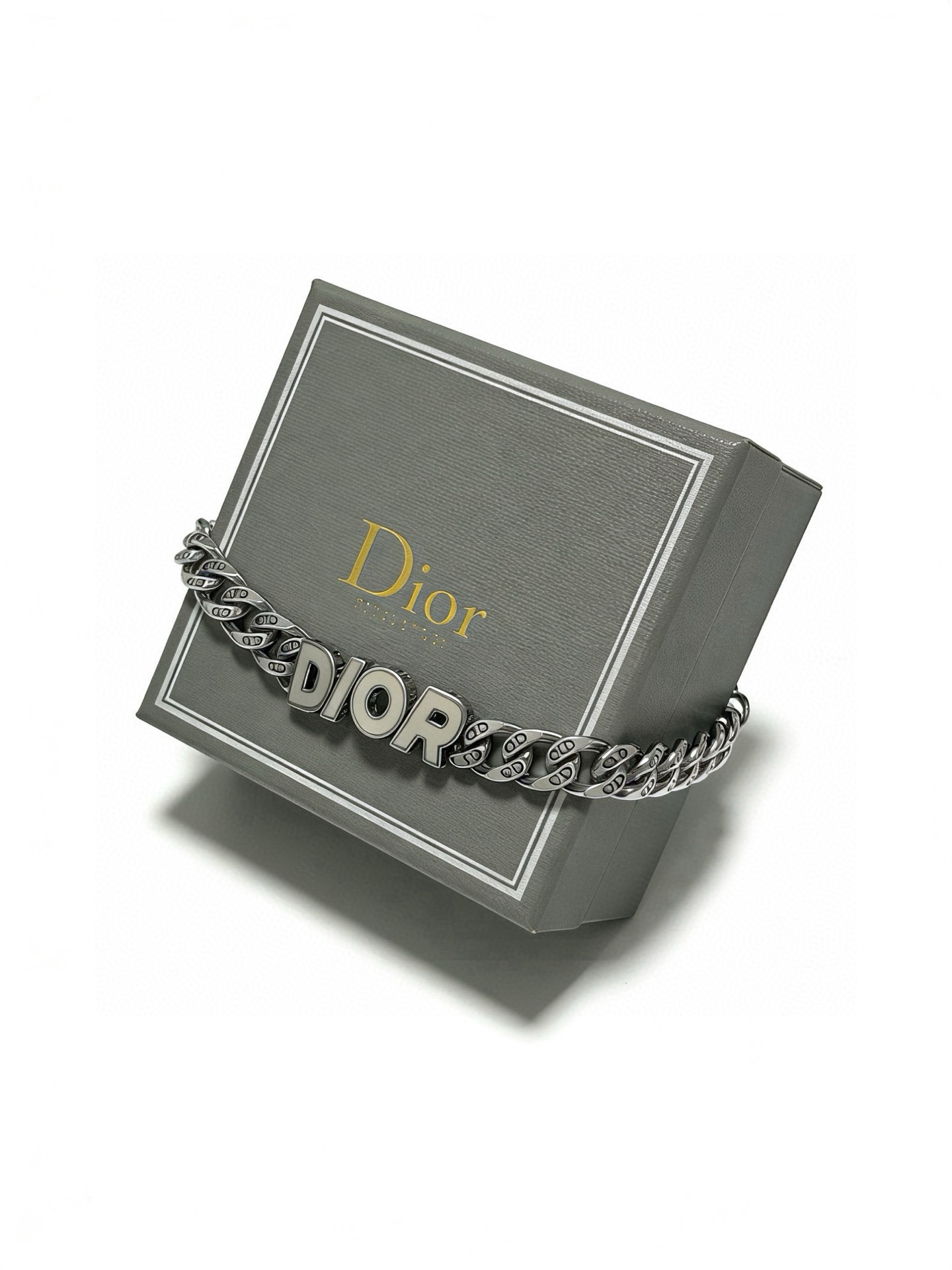 Dior CD Icon Dior Lettering Curb Chain Bracelet bracelet Antique silver-tone metal with light gray enamel lettering 21cm