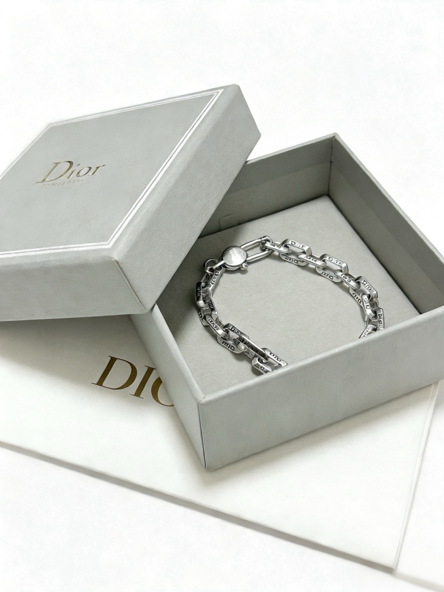 Dior Dior Logo Engraved Chain Link bracelet Silver-tone metal with engraved Dior branding no gemstones 19cm
