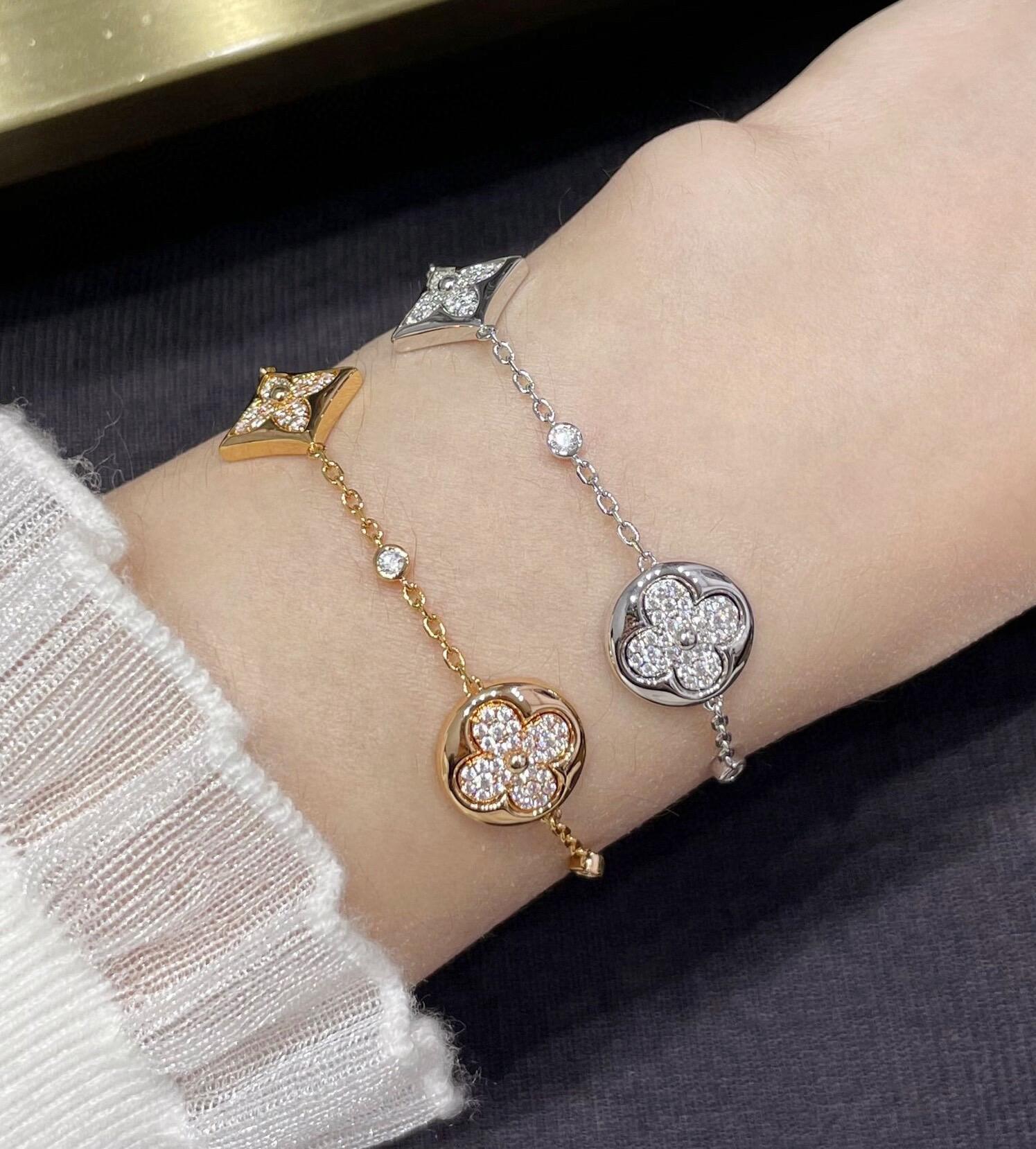 Bracelet Louis Vuitton Color Blossom Métal doré jaune avec pierres transparentes ressemblant à des diamants Métal argenté avec pierres transparentes ressemblant à des diamants 19 cm