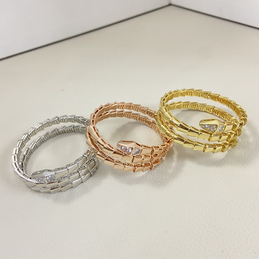 Bvlgari Serpenti Viper bracelet Silver-toned metal with clear cubic zirconia rose gold-toned metal with clear cubic zirconia yellow gold-toned metal with clear cubic zirconia M