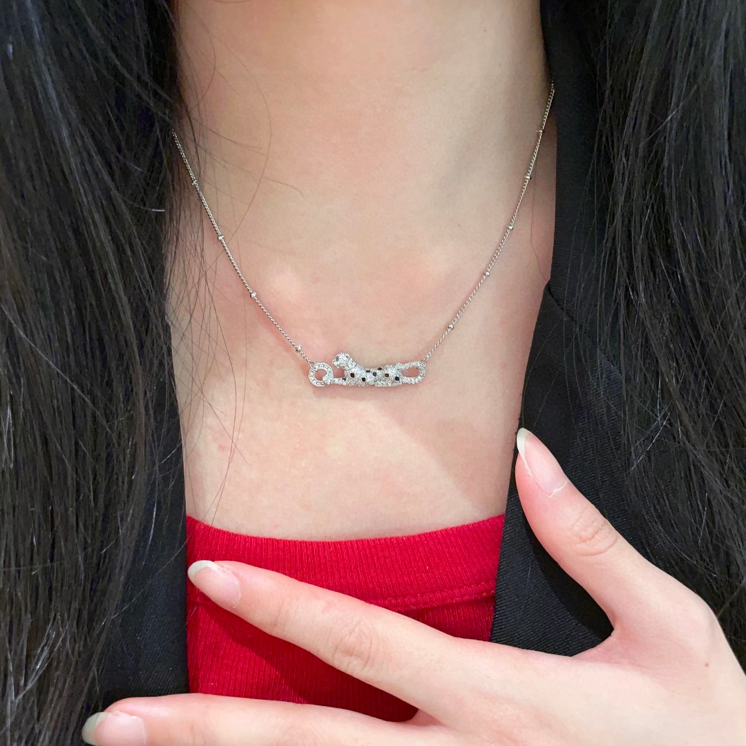 Cartier Panthere de Cartier necklace 18K white gold diamond black onyx 42cm