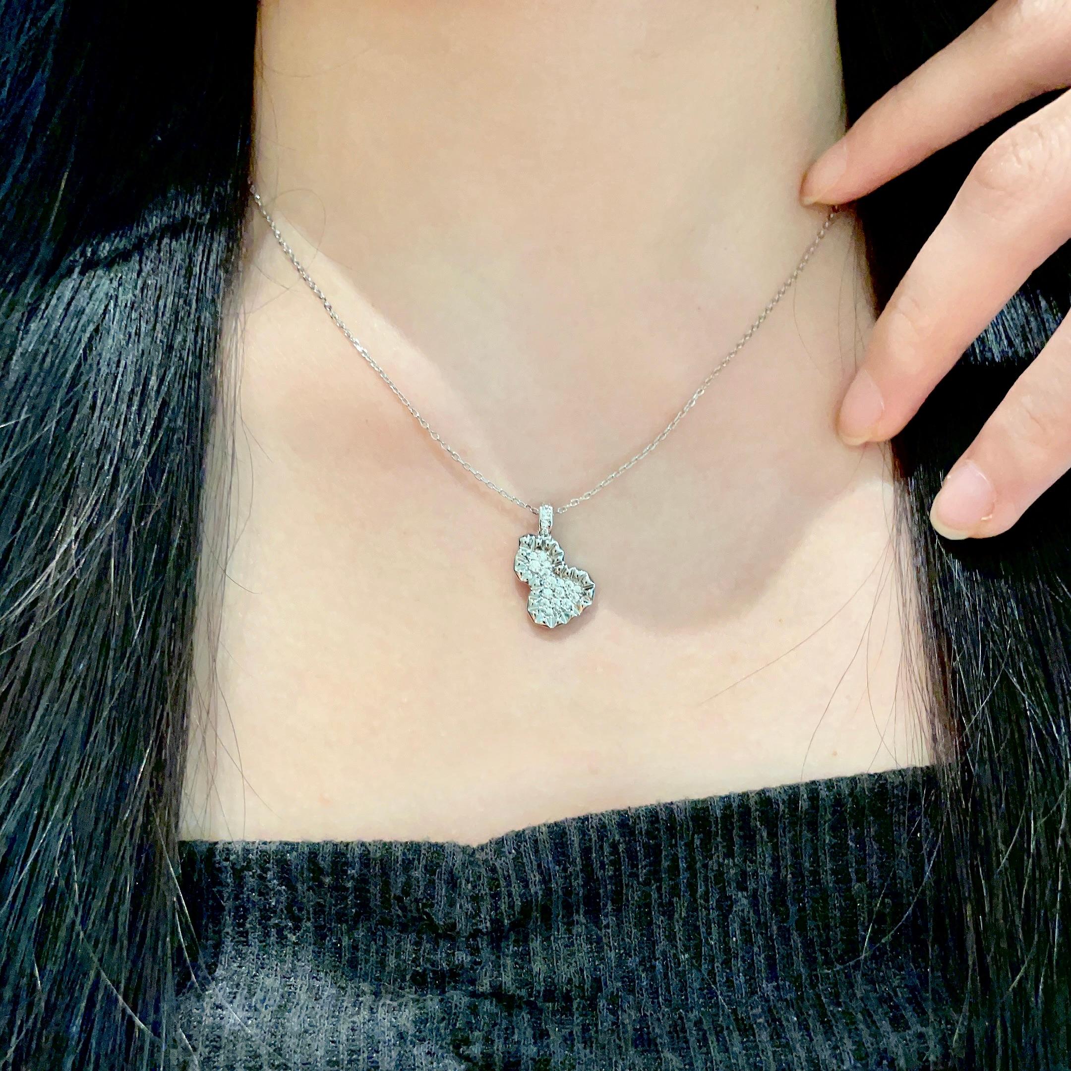 Qeelin Wulu necklace 18K white gold with pave set white diamonds 42cm with 2cm extender