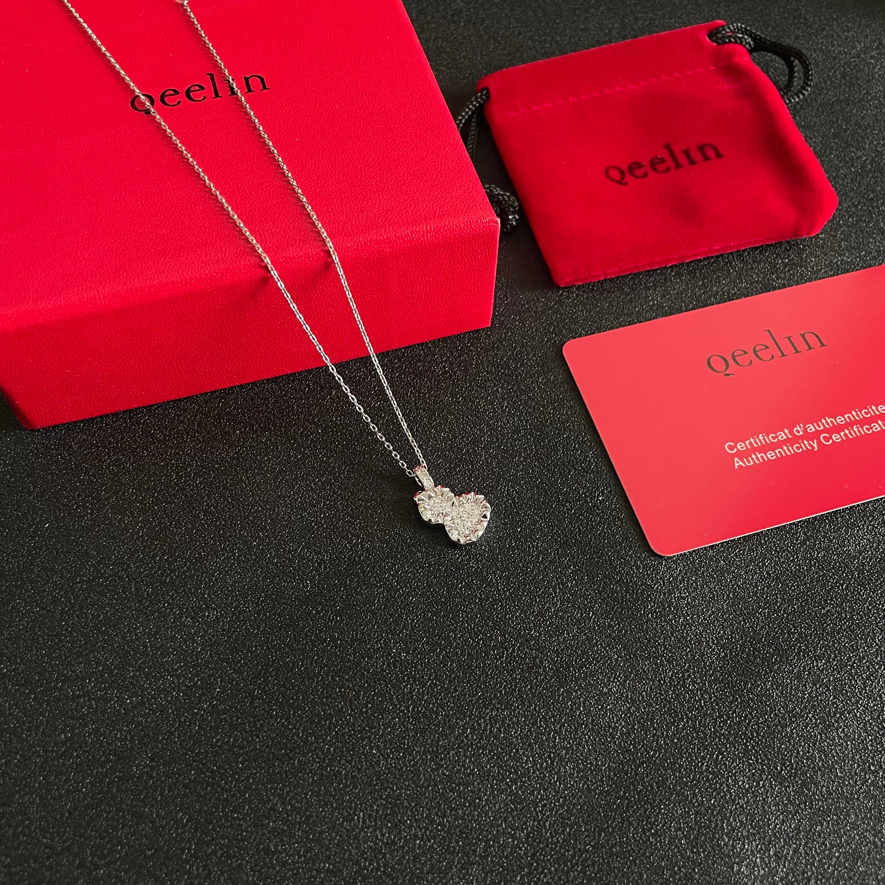 Qeelin Wulu necklace 18K white gold with pave set white diamonds 42cm with 2cm extender