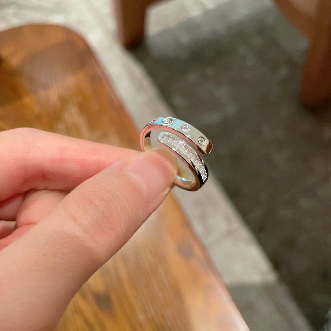 Cartier Love ring 18K white gold with clear diamonds US 7