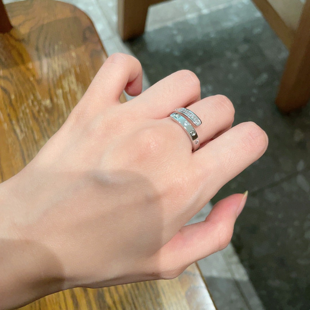 Cartier Love ring 18K white gold with clear diamonds US 7