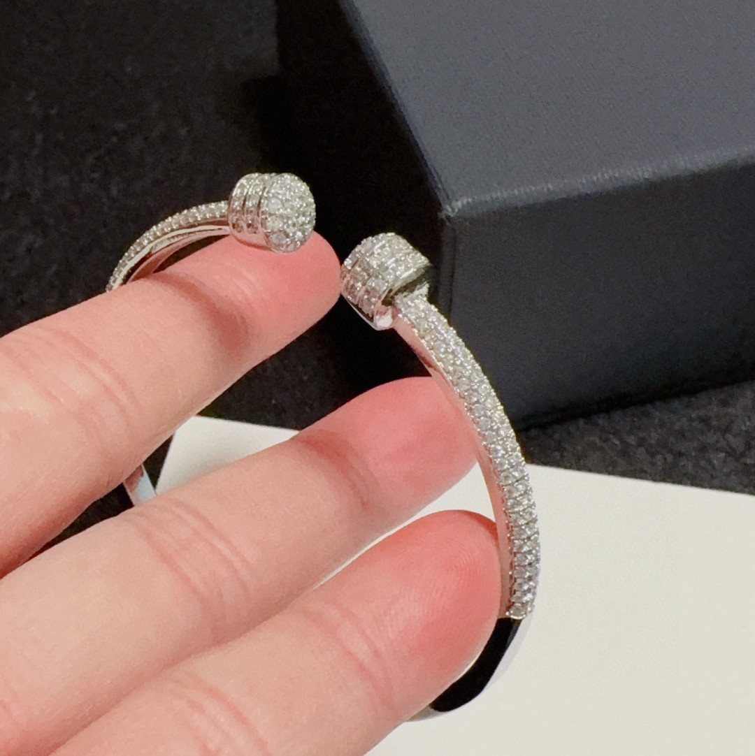 Piaget Possession bracelet silver-toned white gold with full-pave clear diamonds 16cm inner circumference