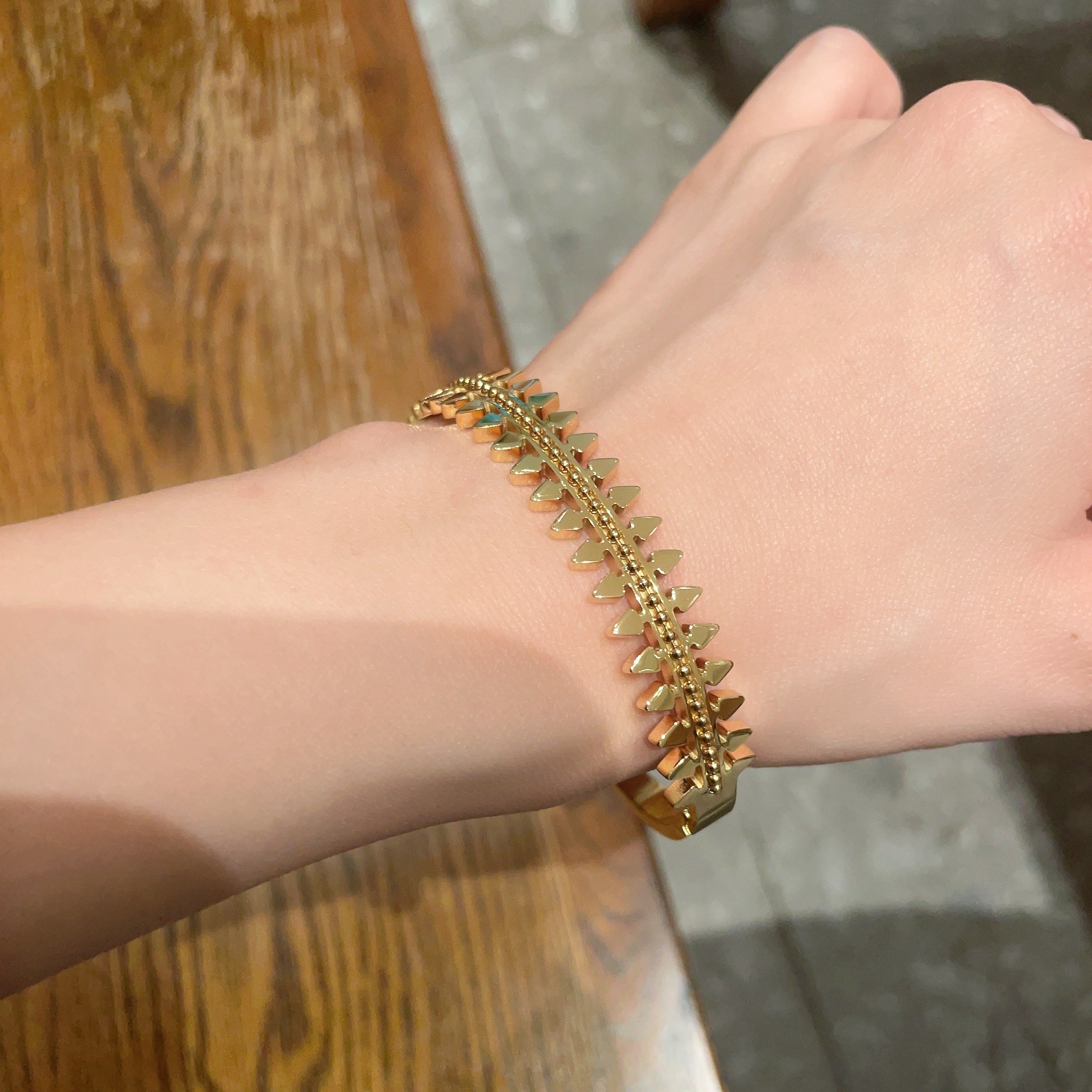 Cartier Clash de Cartier bracelet 18k yellow gold 17
