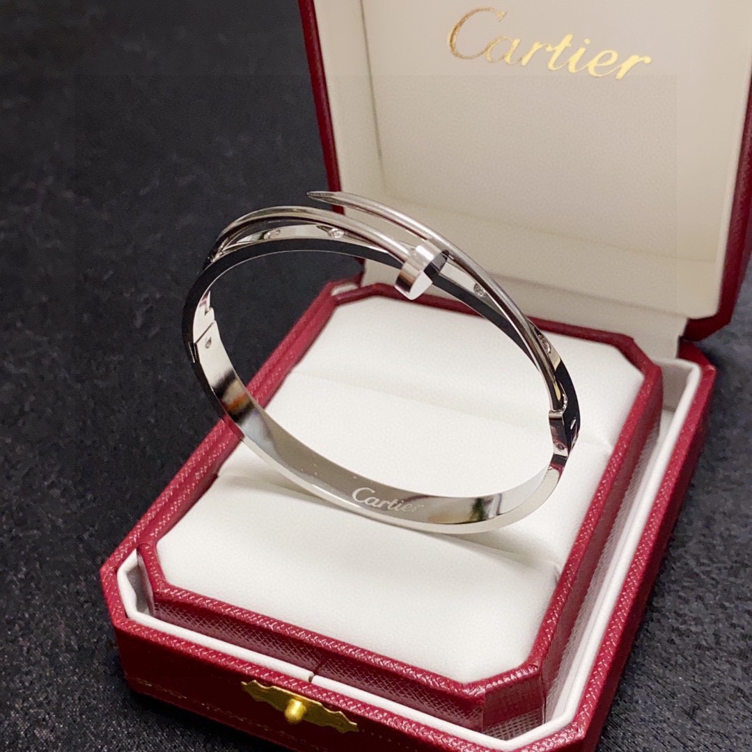 Cartier Juste un Clou bracelet 18k white gold with clear diamond accents 17
