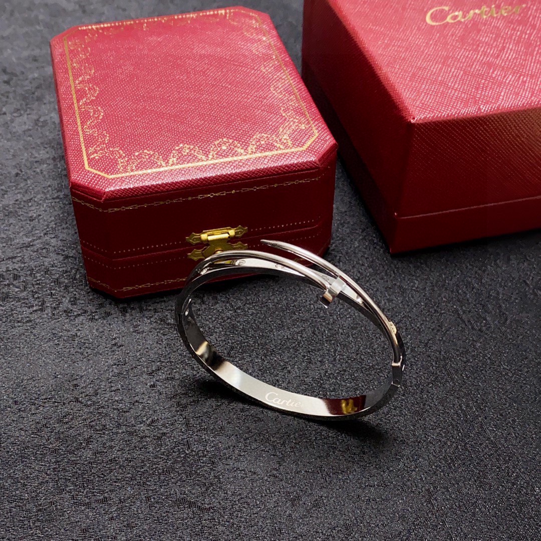 Cartier Juste un Clou bracelet 18k white gold with clear diamond accents 17