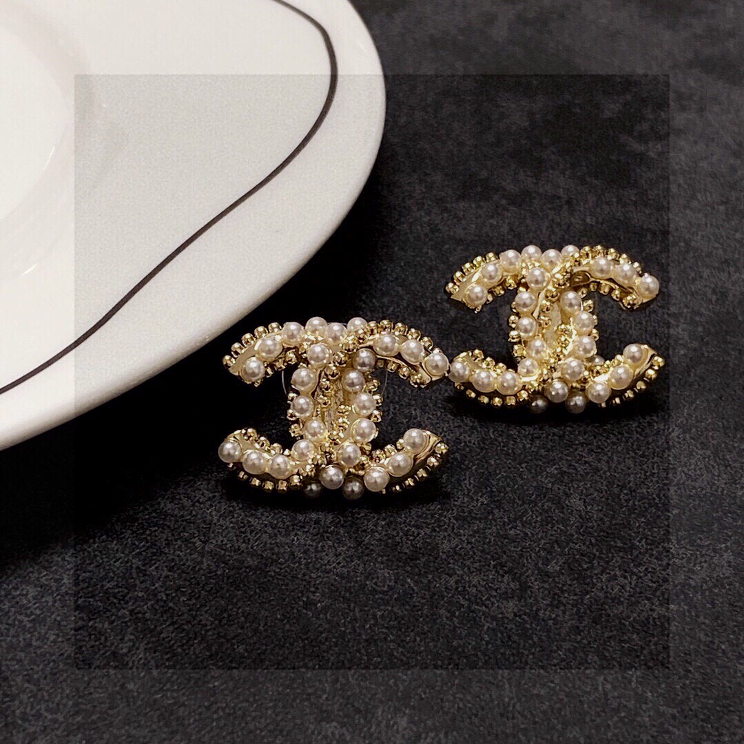 Chanel CC Logo Pearl Stud Earrings earrings gold-tone metal with white faux pearls 1 5cm width per earring