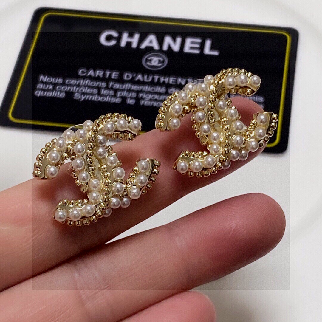 Chanel CC Logo Pearl Stud Earrings earrings gold-tone metal with white faux pearls 1 5cm width per earring