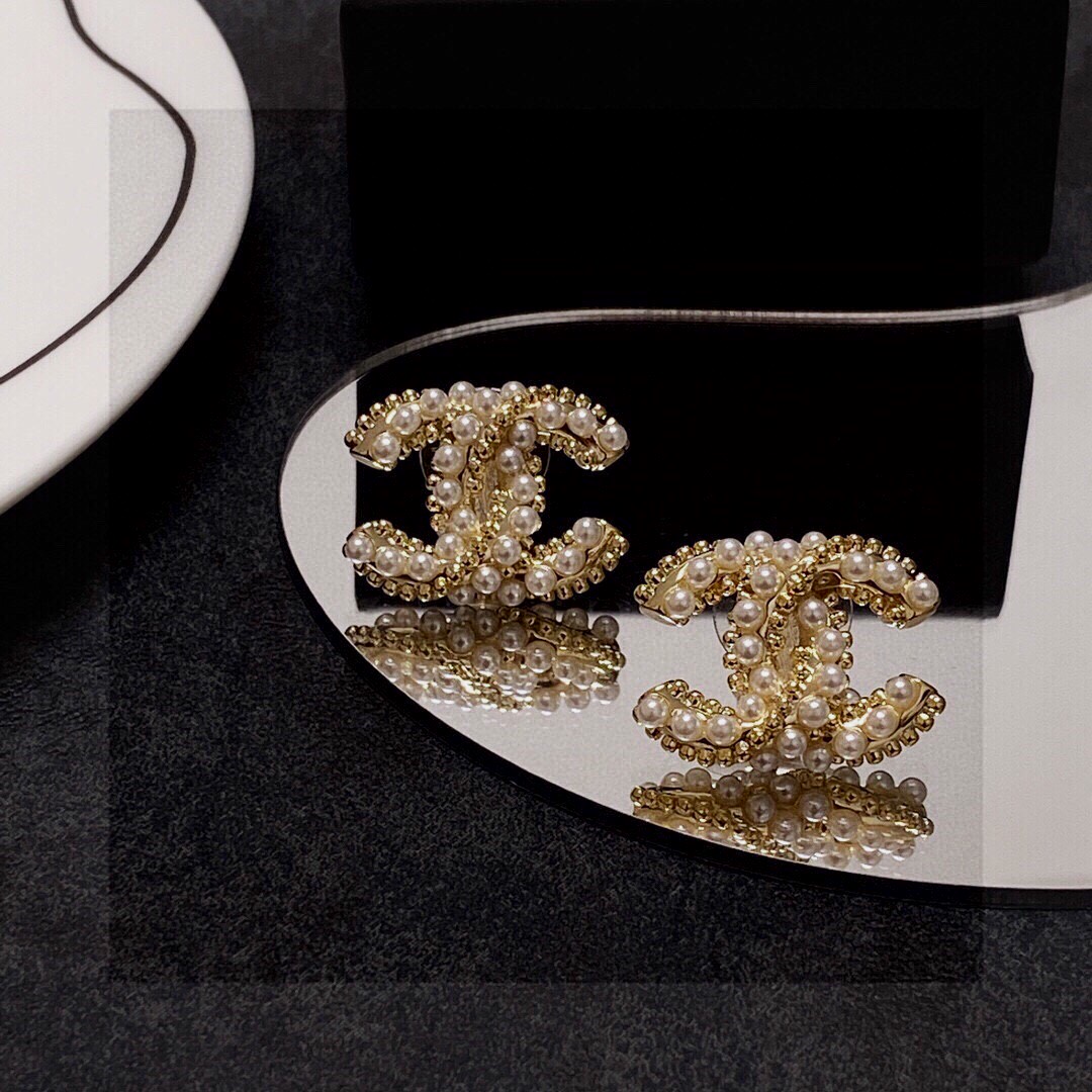 Chanel CC Logo Pearl Stud Earrings earrings gold-tone metal with white faux pearls 1 5cm width per earring