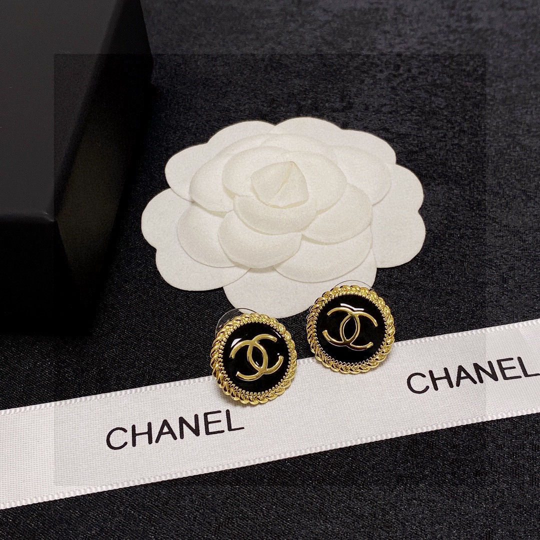 Chanel CC Logo Round Rope Edge Stud Earrings earrings Gold-tone metal with two variants one with black enamel center one with glittered gold-tone resin center 1 8cm diameter